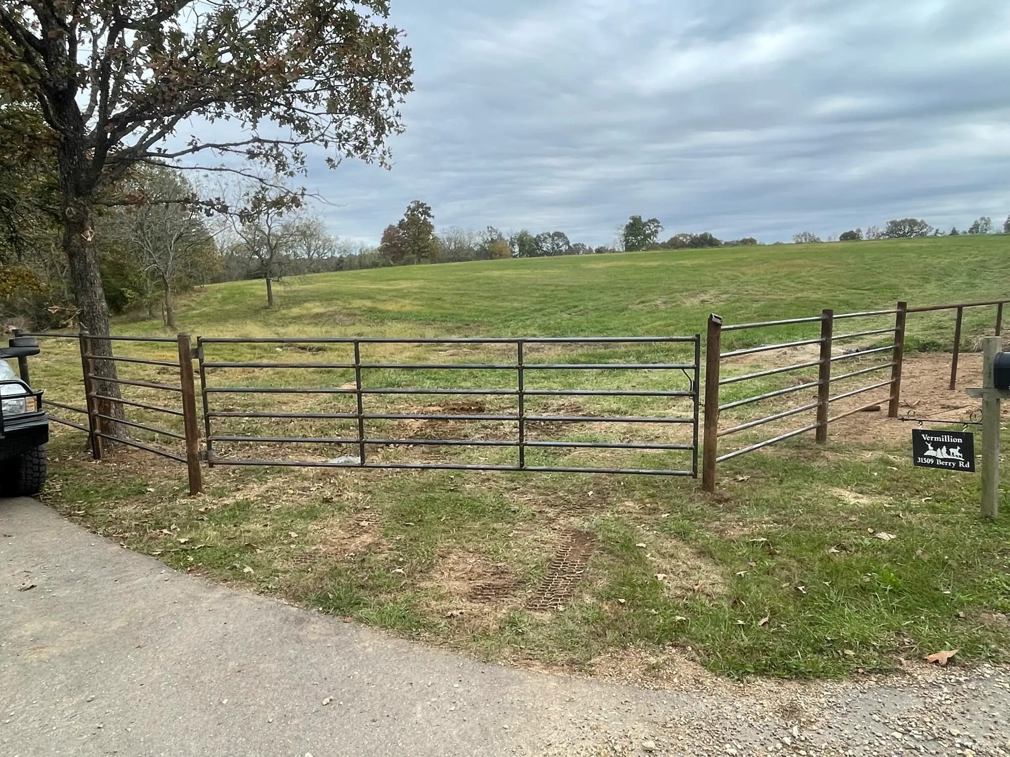 Double pipe gate and fence entry on a rural property