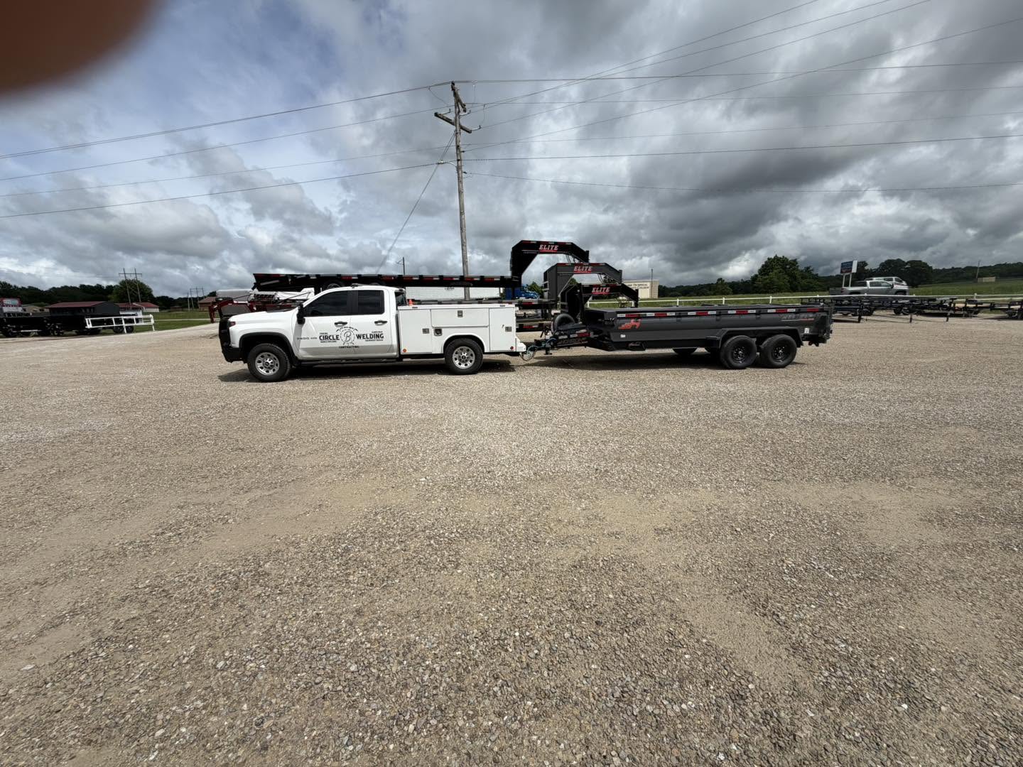 Dump Trailer Hauling & Delivery in Lebanon, MO — photo 1 of 2